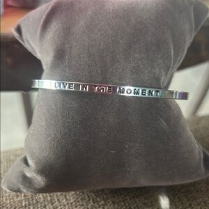 MantraBand Silver 'Live in the Moment' Bracelet